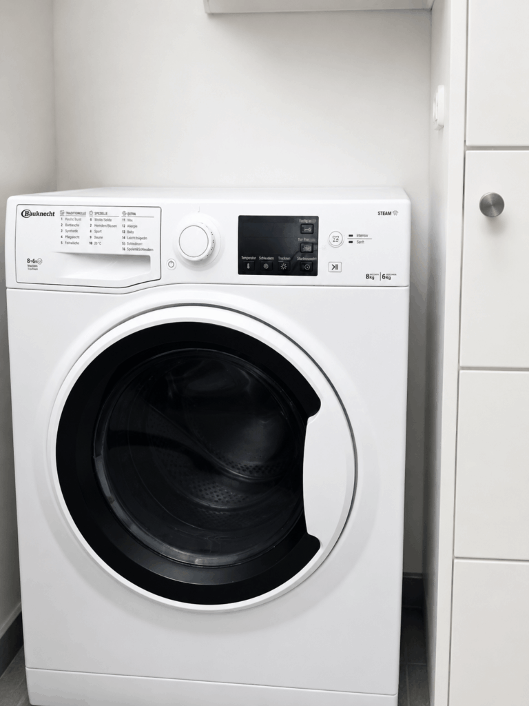 Waschmaschine neu angeschlossen in einer Wohnung
